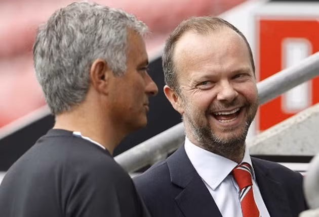  Ed Woodward sẽ đảm nhận cùng lúc 2 phần việc tại M.U.