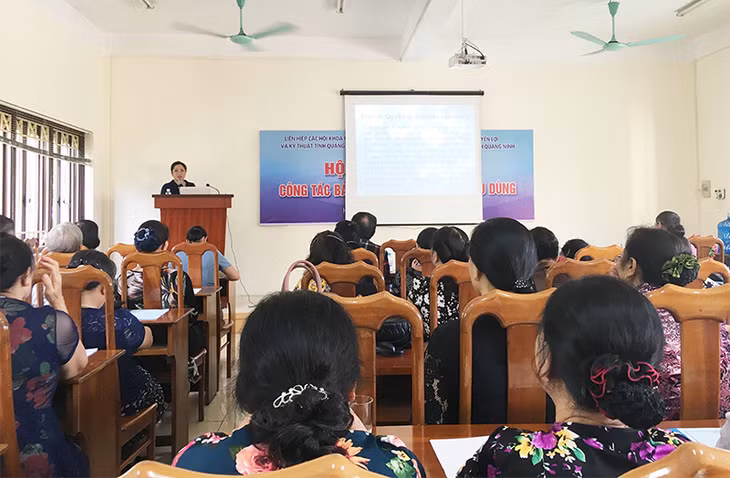 Quang cảnh buổi tập huấn.