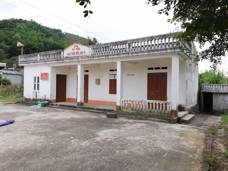 Nhà văn hóa khu 2, thị trấn Ba Chẽ, huyện Ba Chẽ được xây dựng từ năm 1994-1995 đến nay đã quá tải, không còn đủ không gian để đáp ứng nhu cầu tổ chức các hoạt động sinh hoạt cộng đồng.