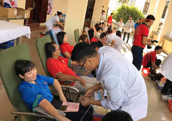 ĐVTN TP Hạ Long tích cực tham gia hoạt động hiến máu tình nguyện.
