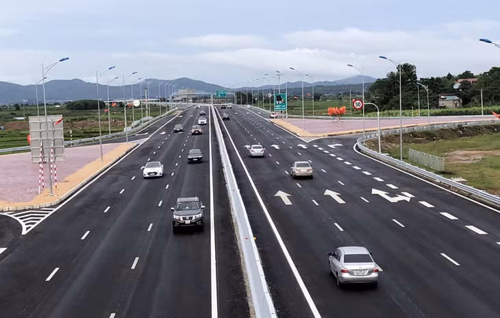 Đường nối thành phố Hạ Long với Cầu Bạch Đằng đã hoàn thành và đưa vào sử dụng từ tháng 9/2018