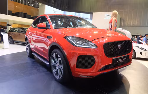 Jaguar E-Pace tại Vietnam Motor Show 2018.
