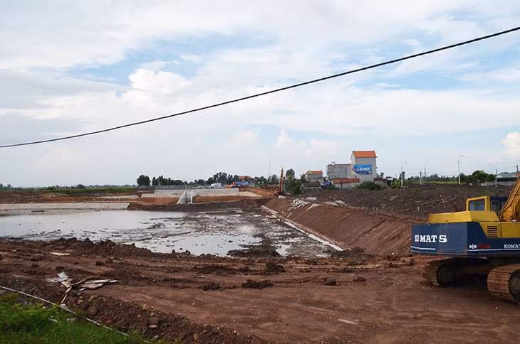 Dự án trạm bơm, hồ chứa nước, khu xử lý nước sạch sinh hoạt tại xã Cẩm La, TX Quảng Yên đã hoàn thành trên 90% khối lượng công việc.