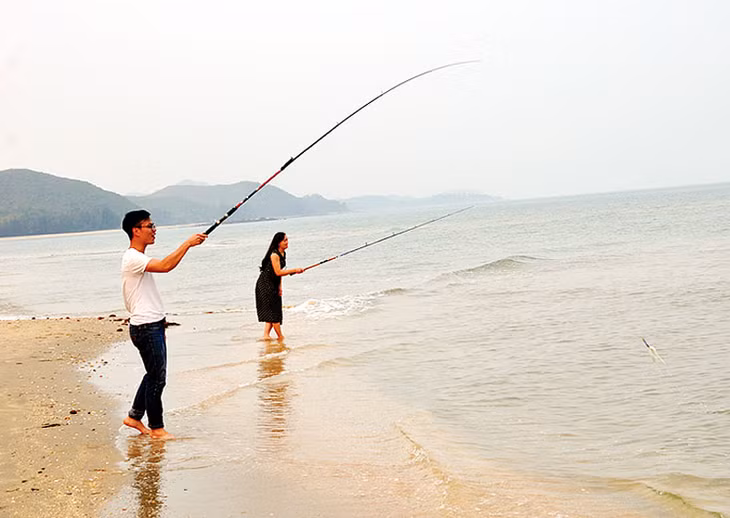 ... hoặc thư giãn buông câu mỗi khi xế chiều.