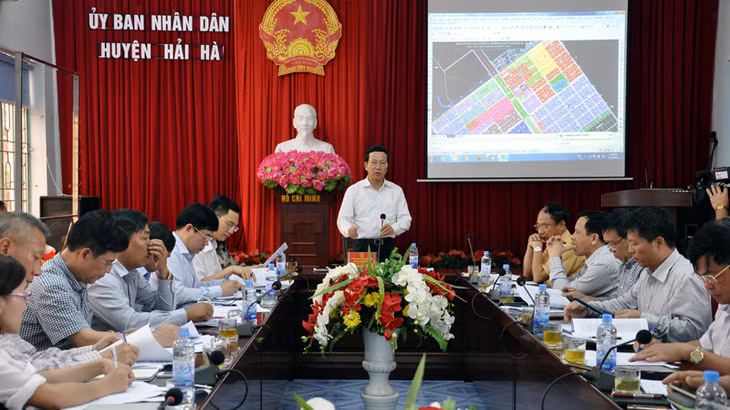 Đồng chí Nguyễn Văn Thành kết luận tại buổi làm việc với chủ đầu tư, các sở, ngành và huyện Hải Hà