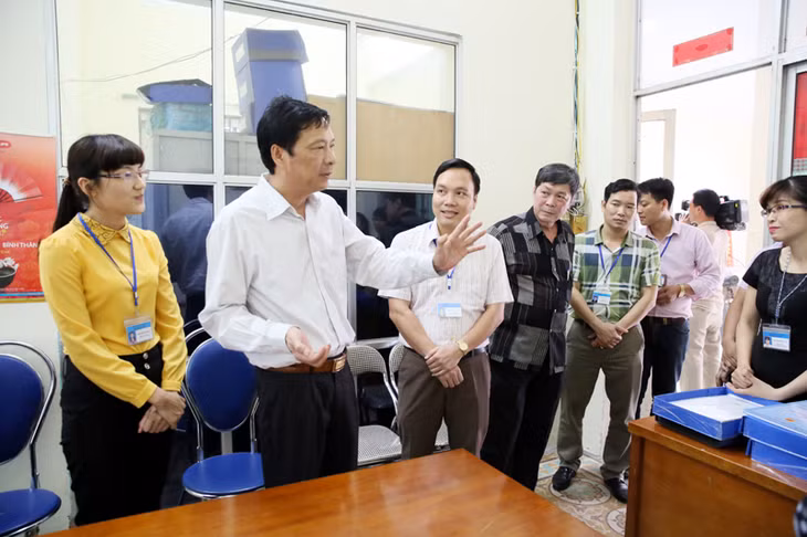 Đồng chí Bí thư Tỉnh ủy yêu cầu cán bộ tiếp dân phường Hà Lầm