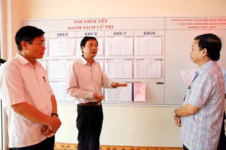 Đồng chí Bí thư Tỉnh ủy yêu cầu: Phường Cao Xanh tập trung thực hiện tốt công tác bầu cử ĐBQH và HĐND các cấp tới đây.