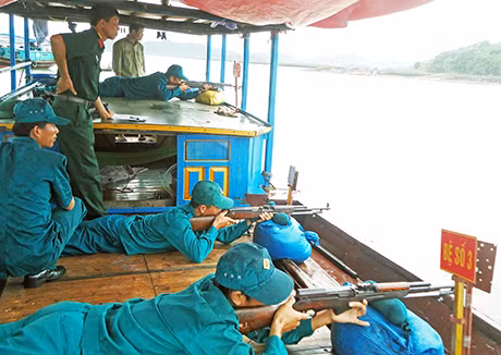 Ban CHQS huyện Tiên Yên tích cực triển khai huấn luyện lực lượng dân quân biển.