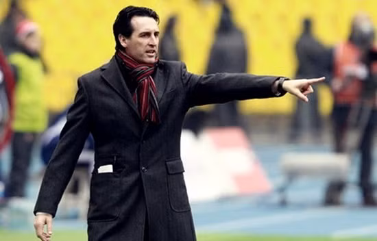 Unai Emery là HLV trẻ có đủ tiềm năng hồi sinh Milan