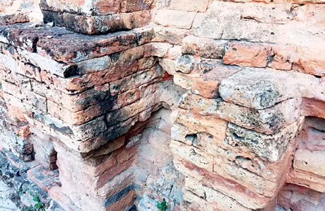 Cho đến nay, kỹ thuật xây tháp của người Chăm xưa vẫn là bí ẩn với các nhà khoa học.