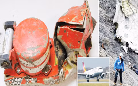 Hộp đen máy bay Germanwings (ảnh: Daily Mail)