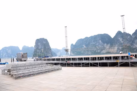Khu vực sân khấu 