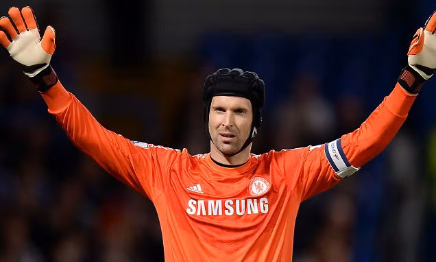  Cech quyết chí ra đi