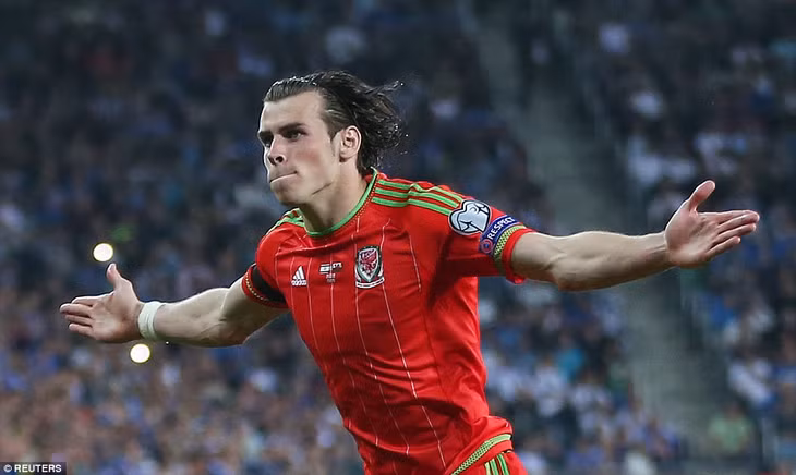 Gareth Bale lập cú đúp giúp xứ Wales hạ Israel với tỉ số 3-0