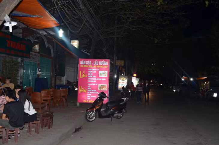 Giờ trái đất 2015, Quảng Ninh tiết kiệm được khoảng 80.000kWh điện ảnh 6 Giờ trái đất 2015, Quảng Ninh tiết kiệm được khoảng 80.000kWh điện ảnh 6