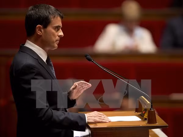 Thủ tướng Pháp Manuel Valls phát biểu tại phiên họp quốc hội ở Paris. (Nguồn: AFP/TTXVN)
