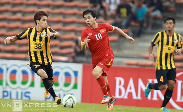 Công Phượng mang sự tự tin trở lại trước Olympic Malaysia. Ảnh: Đức Đồng.