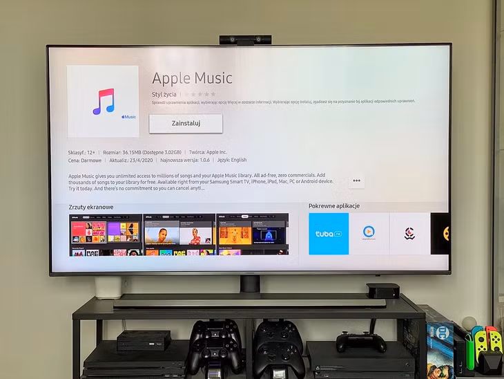 Sau phim và tính năng AirPlay, ứng dụng nghe nhạc Apple Music bắt đầu được Samsung đem lên TV thông minh từ cuối tháng 4. Ảnh: Xiaomist.