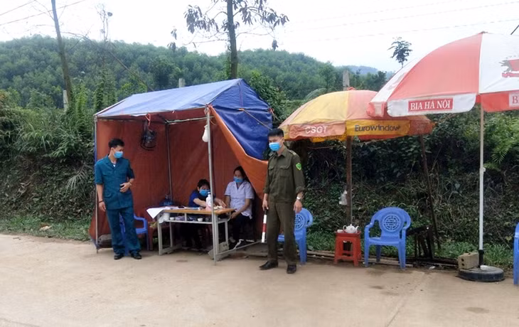 Phó trưởng công an bán chuyên trách xã Đồn Đạc (Ba Chẽ) được bố trí trực luân phiên