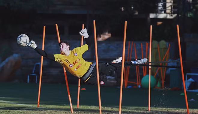 Văn Lâm gần như khó có thể tham dự AFF Cup 2020