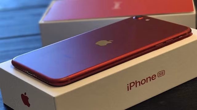 iPhone SE mới có giá bán từ 399 USD
