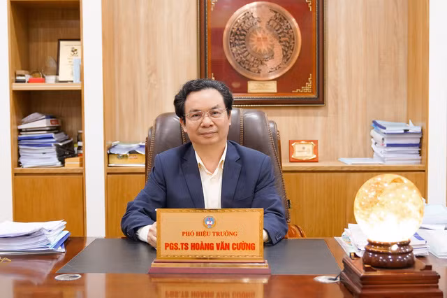 PGS.TS Hoàng Văn Cường đưa ra những kịch bản hậu COVID-19 và đề xuất giải pháp để vực dậy kinh tế trong và sau đại dịch