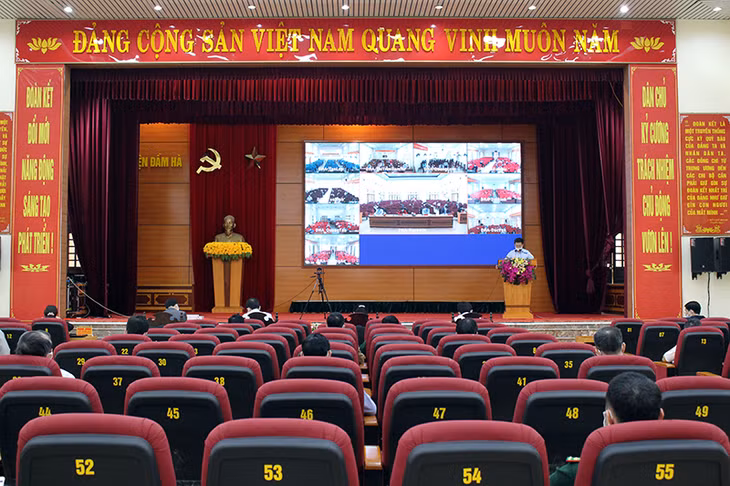 Quang cảnh hội nghị