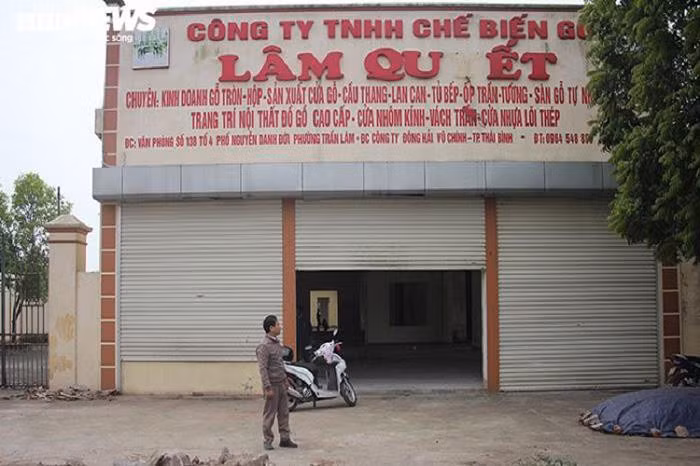 Giám đốc Công ty TNHH Lâm Quyết nhiều lần tố cáo bị quân của Đường "Nhuệ" chiếm đóng và đập phá tài sản, đồ đạc.