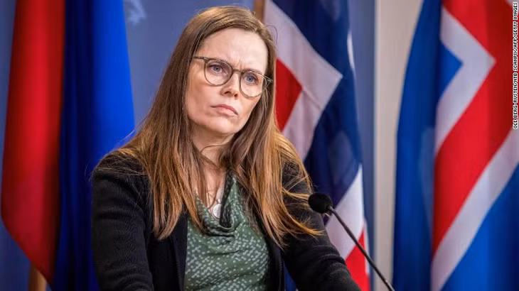 Thủ tướng Katrin Jakobsdottir của Iceland trong cuộc họp báo chung với các đối tác từ Lichtenstein và Na Uy vào ngày 3/2/2020 ở Oslo.
