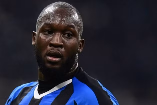  Lukaku bị CLB kỷ luật.