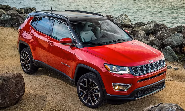 Xe SUV Jeep Compass lắp ráp trong thời gian 12/5/2019-3/3/2020 thuộc danh sách triệu hồi. Ảnh: Jeep