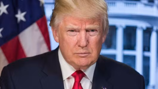 Chính quyền Tổng thống Mỹ Donald Trump đang lên kế hoạch cho việc mở lại nền kinh tế. Ảnh: CNBC.