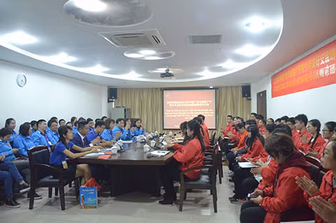 Tọa đàm giao lưu sinh viên Việt - Trung.