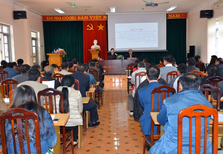 Quang cảnh hội nghị.