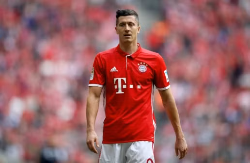  Lewandowski dính chấn thương nhẹ ở buổi tập mới nhất.