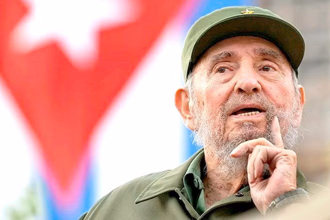 Lãnh tụ Cuba Fidel Castro. 
