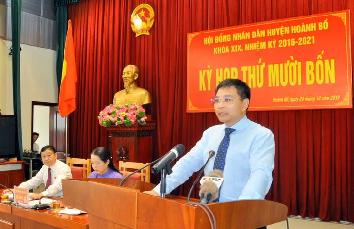 Đồng chí Nguyễn Văn Thắng, Phó Bí thư Tỉnh ủy, Chủ tịch UBND tỉnh phát biểu chỉ đạo tại Kỳ họp.