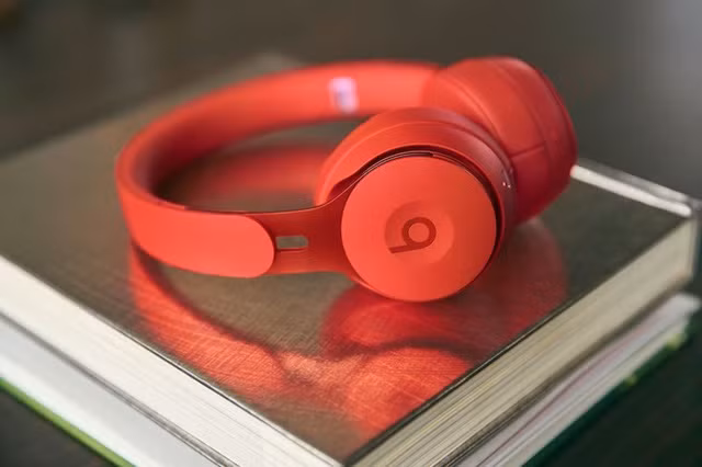 Beats Solo Pro