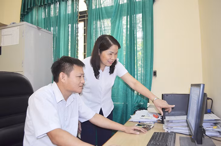 Lãnh đạo tòa án