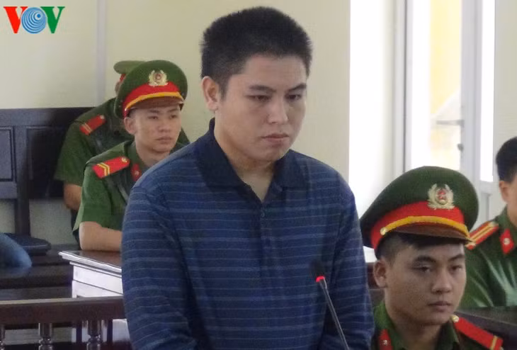 Bị cáo Giàng A Di.