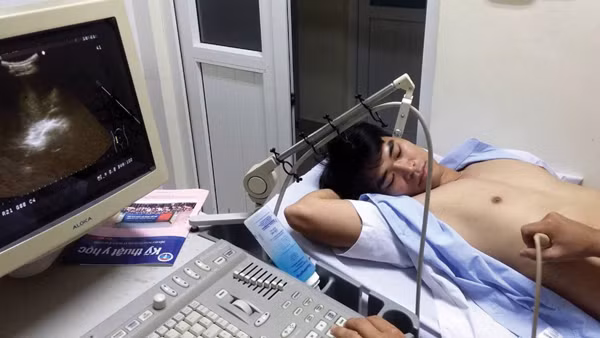 Để phát hiện sớm, nên siêu âm tầm soát bệnh 6 tháng/lần