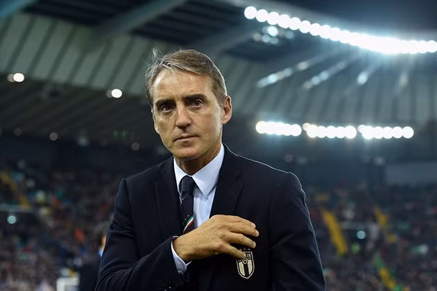  Tuyển Ý vừa gia hạn hợp đồng với Mancini.