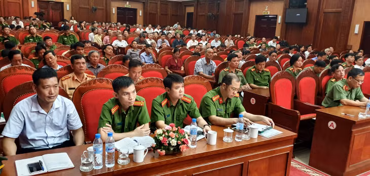 Diễn đàn 