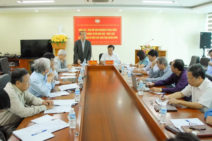 Đoàn công tác của Ủy ban Trung ương MTTQ Việt Nam khảo sát, trao đổi kinh nghiệm về hoạt động của Hội đồng tư vấn Dân chủ - Pháp luật tại Ủy ban MTTQ tỉnh Quảng Ninh.