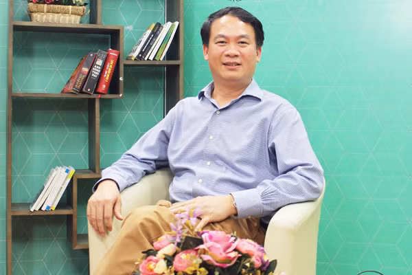 PGS.TS Phạm Mạnh Hùng