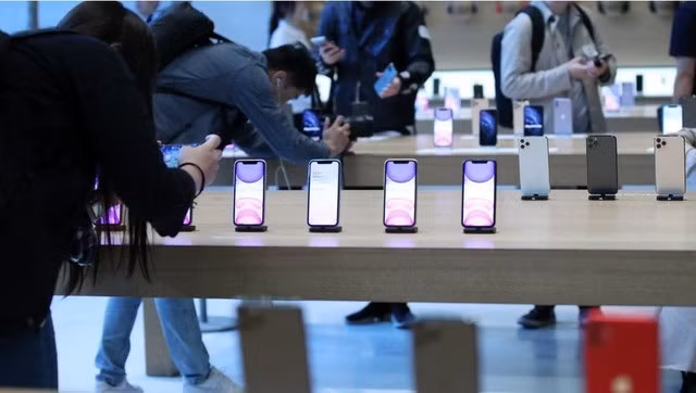 Apple đã bán được 130.000 chiếc iPhone 11, 11 Pro và 11 Pro Max trong mở bán đầu tiên tại thị trường Hàn Quốc.