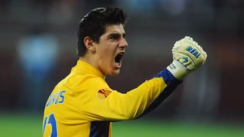Chelsea đã bắt đầu lo mất Courtois