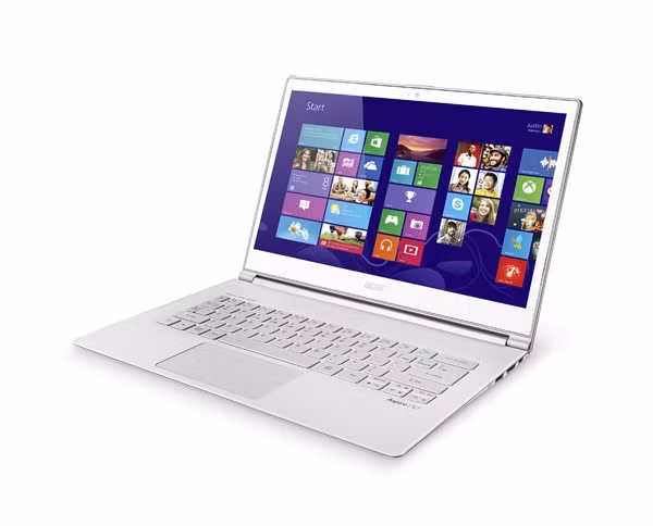 Màn hình cảm ứng giúp người dùng trải nghiệm Windows® 8 trực quan nhất