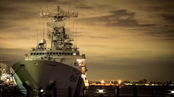 Tàu tuần tiễu PLH-31 Shikishima...