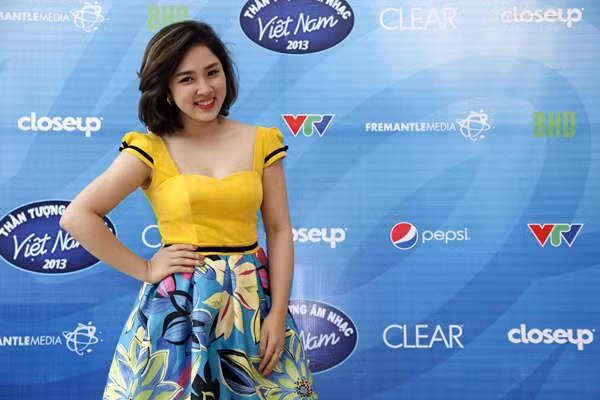 Bảo Trâm ở cuộc họp báo Vietnam Idol 2013